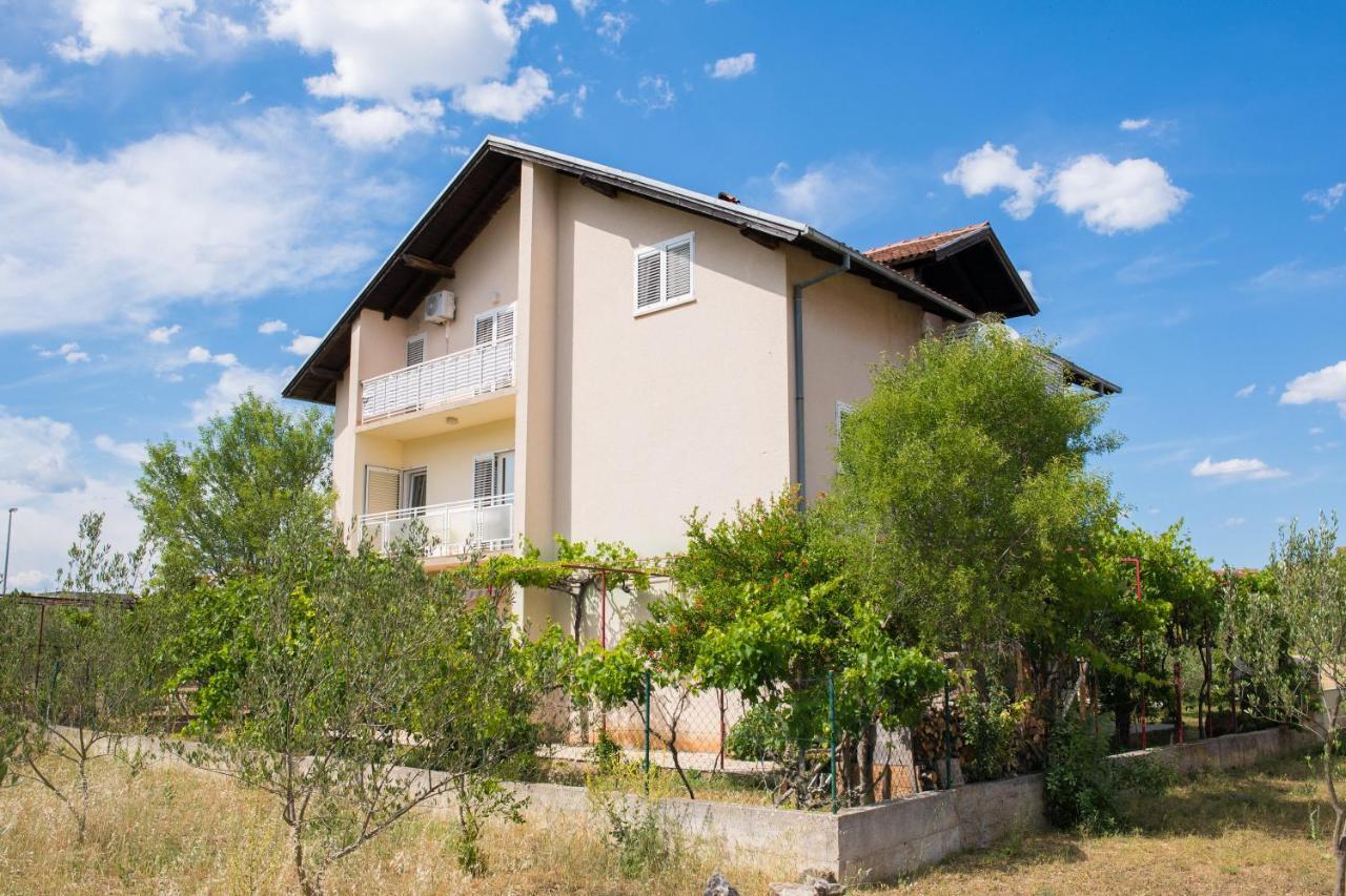 Apartment Dalmatien Raslina Экстерьер фото