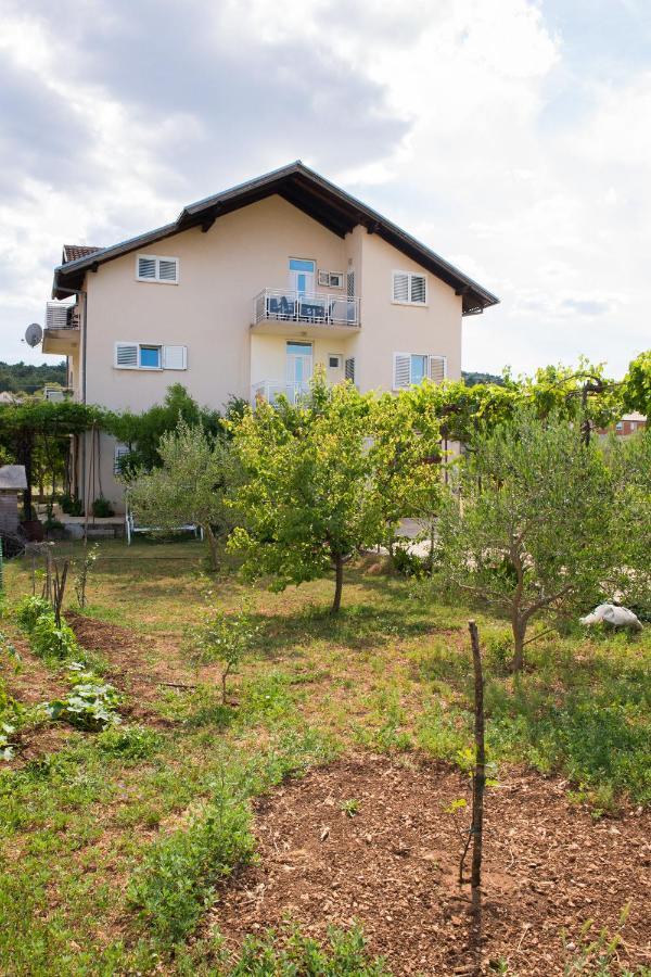 Apartment Dalmatien Raslina Экстерьер фото