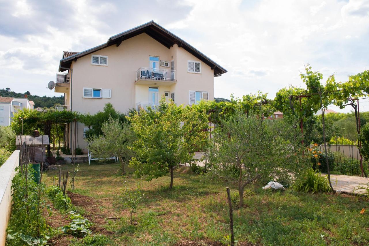 Apartment Dalmatien Raslina Экстерьер фото